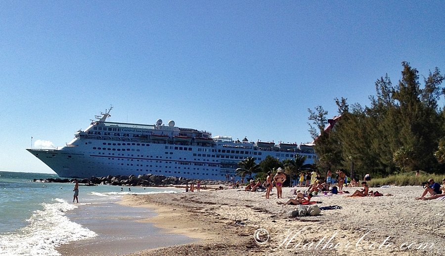 cruise.ship.tip of fortzachary.kw.2012